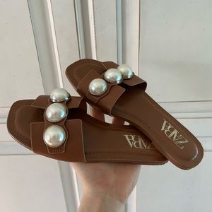 ZARA Calf Leather Slide with Pearls Sandals